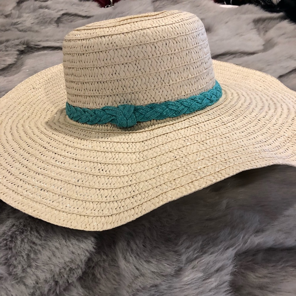 Summer floppy hat